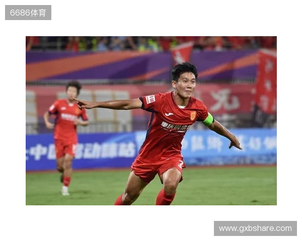 东体：铜梁龙三年三级跳书写“山城”韧性，中超版图重迎重庆红