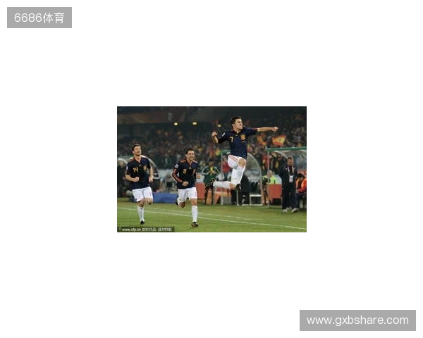 比利亚：西班牙有很多球员能胜任9号位；我非常欣赏小蜘蛛